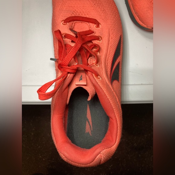 Altra Coral Running Shoes with Black Accents - Picture 5 of 14